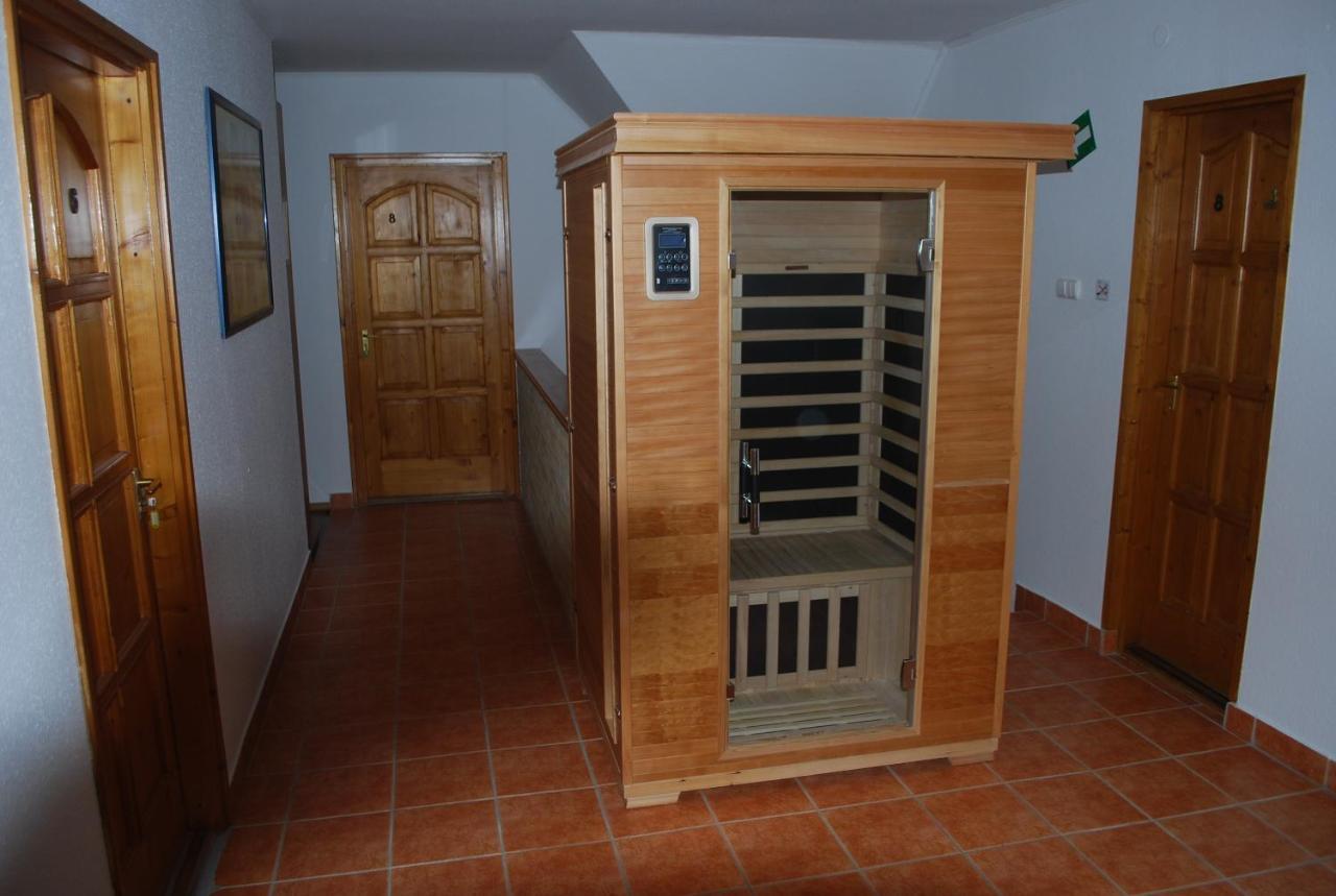 Casa Napsugar Panzio Bed & Breakfast Apostag ภายนอก รูปภาพ